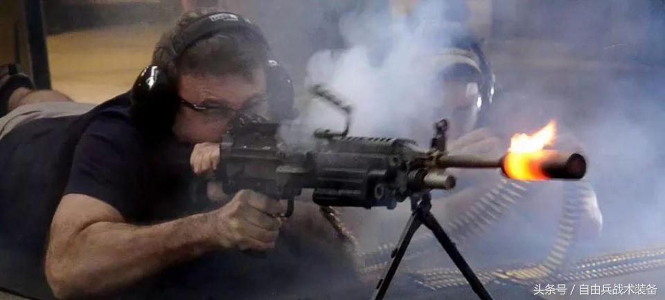 「科普」为什么枪械消音器的外面要加上“战术套套”?