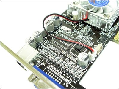 盈通G4000:全副武装低端超值显卡