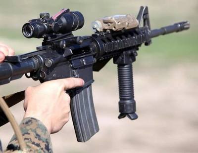 M4系列卡宾枪在美军中的普及及其热能装备集成